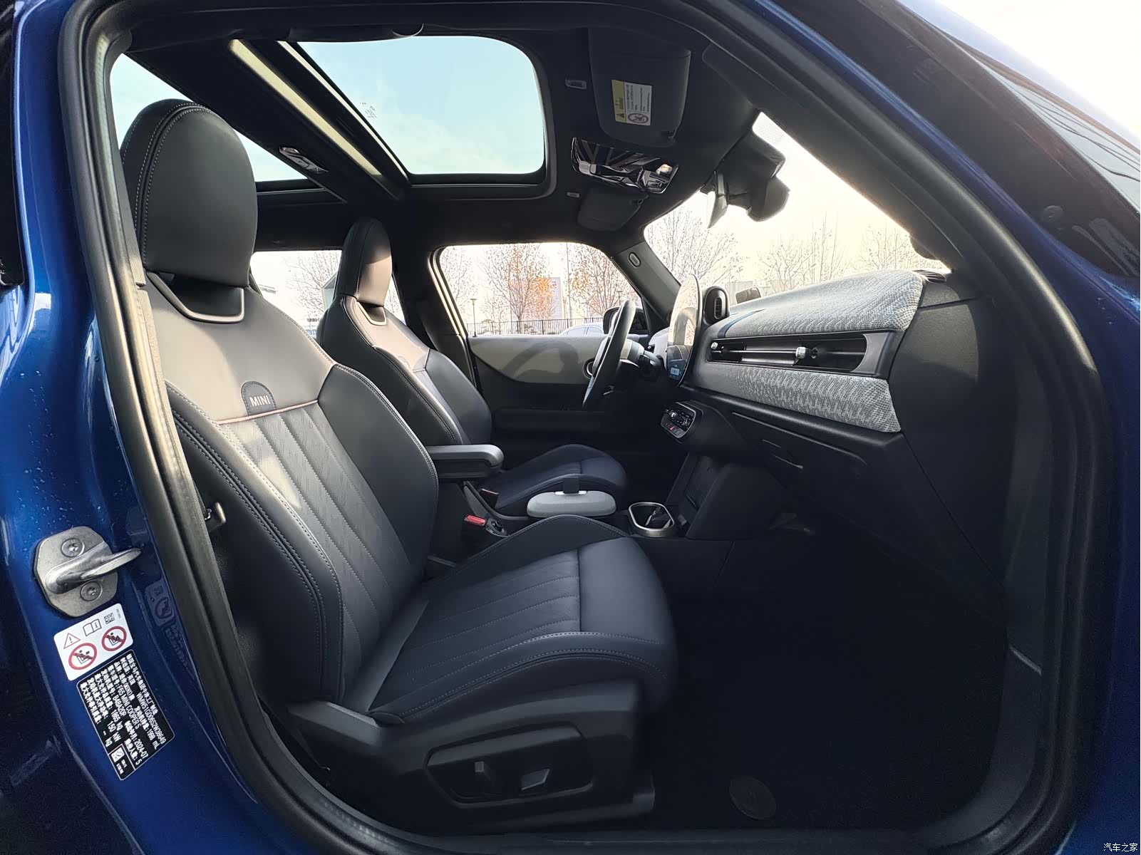 Mini Cooper, 2025 19
