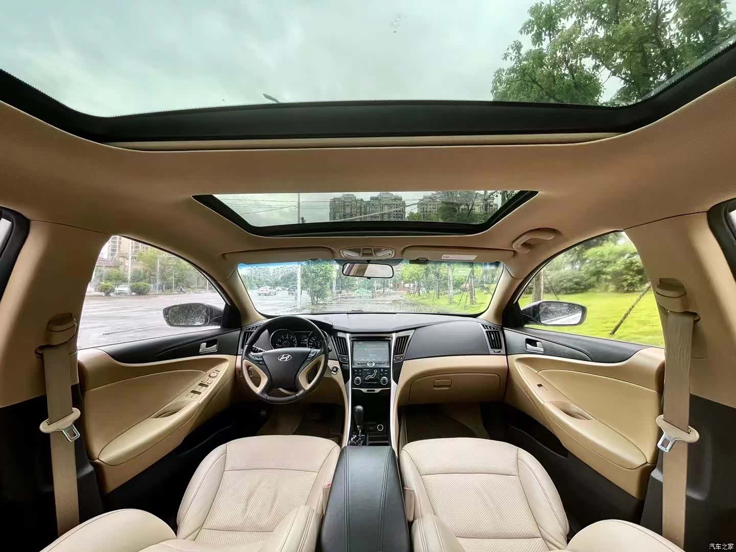 Hyundai Sonata, 2012 все фото