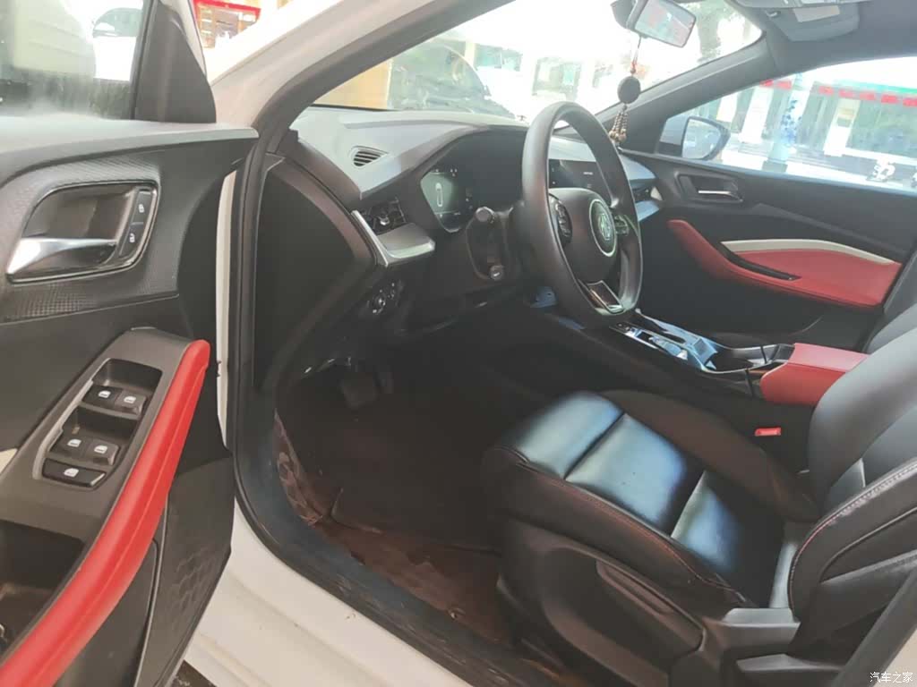 MG MG5, 2022 16