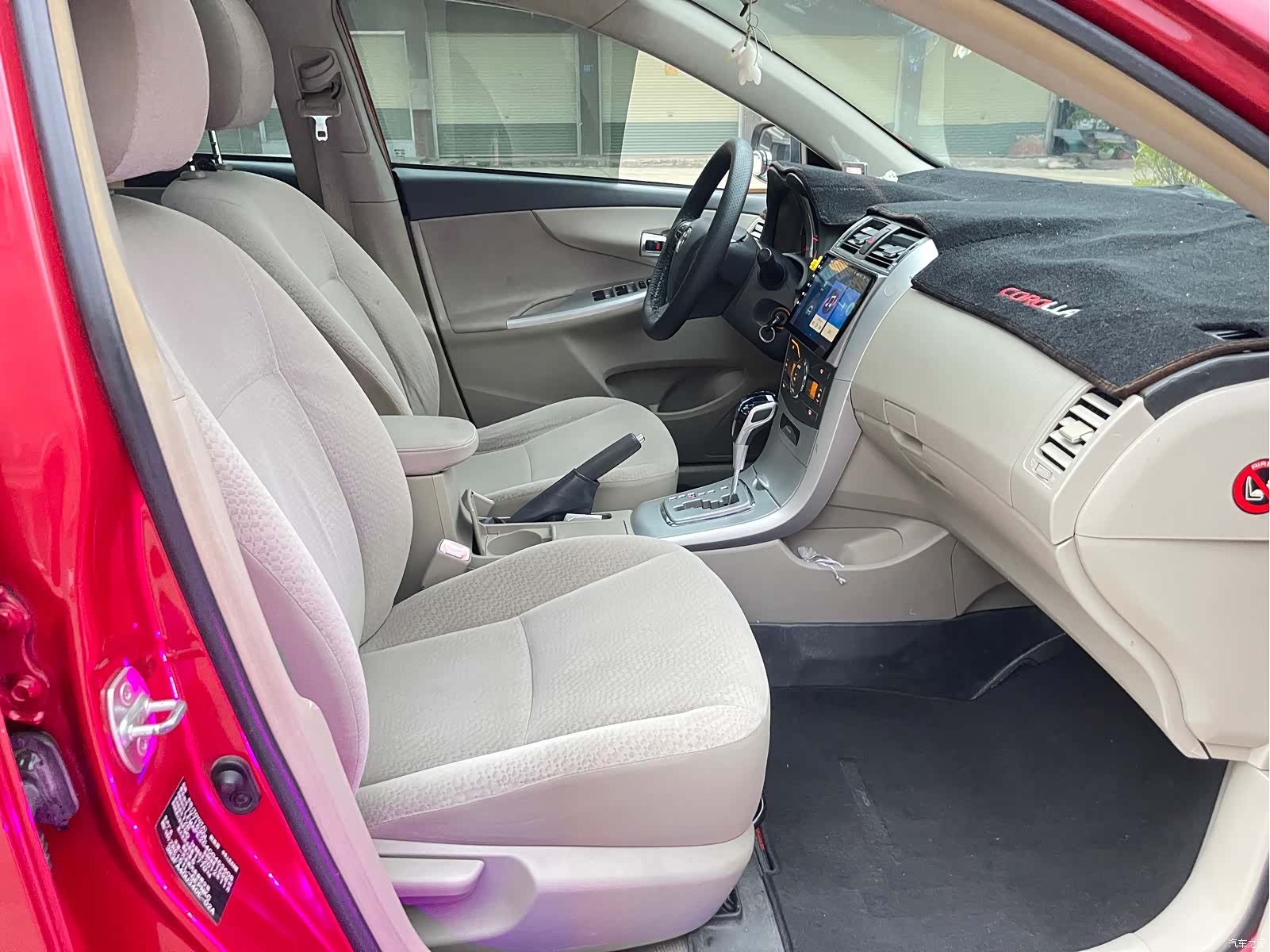 Toyota Corolla, 2013 12