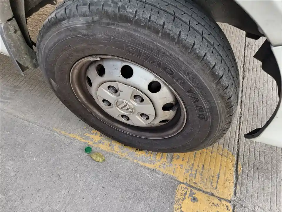 Foton Tuano Foton Tuano