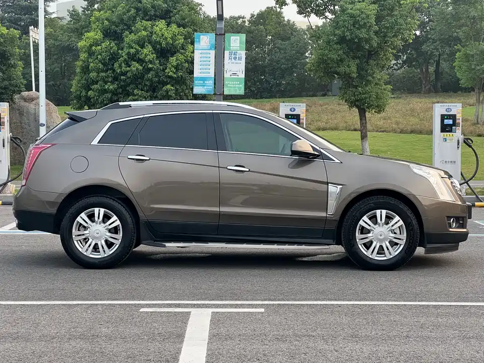 Cadillac SRX