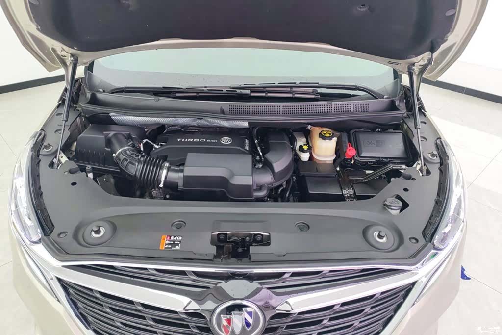 Buick GL8, 2021 10