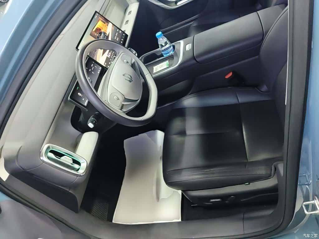Leapmotor B01, 2025 15