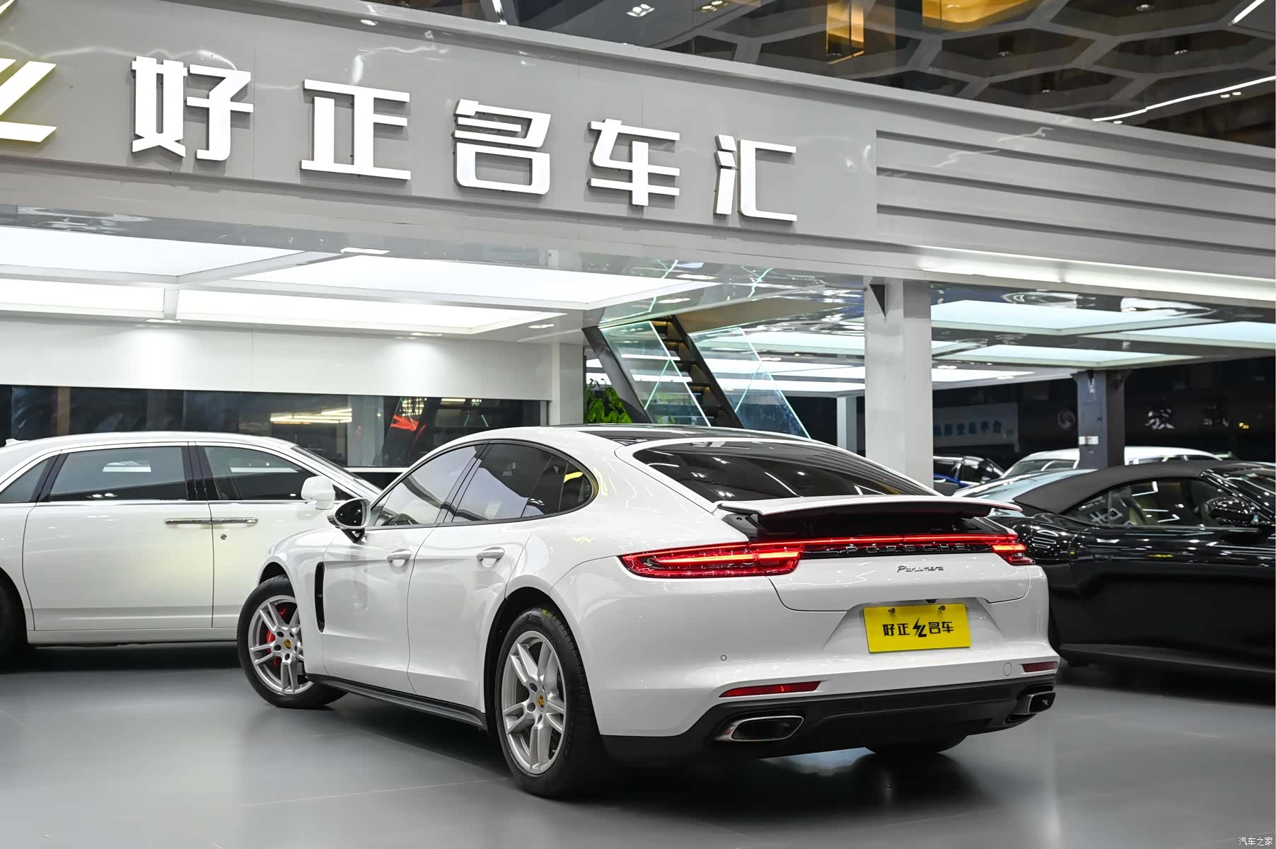 Porsche Panamera, 2019 6