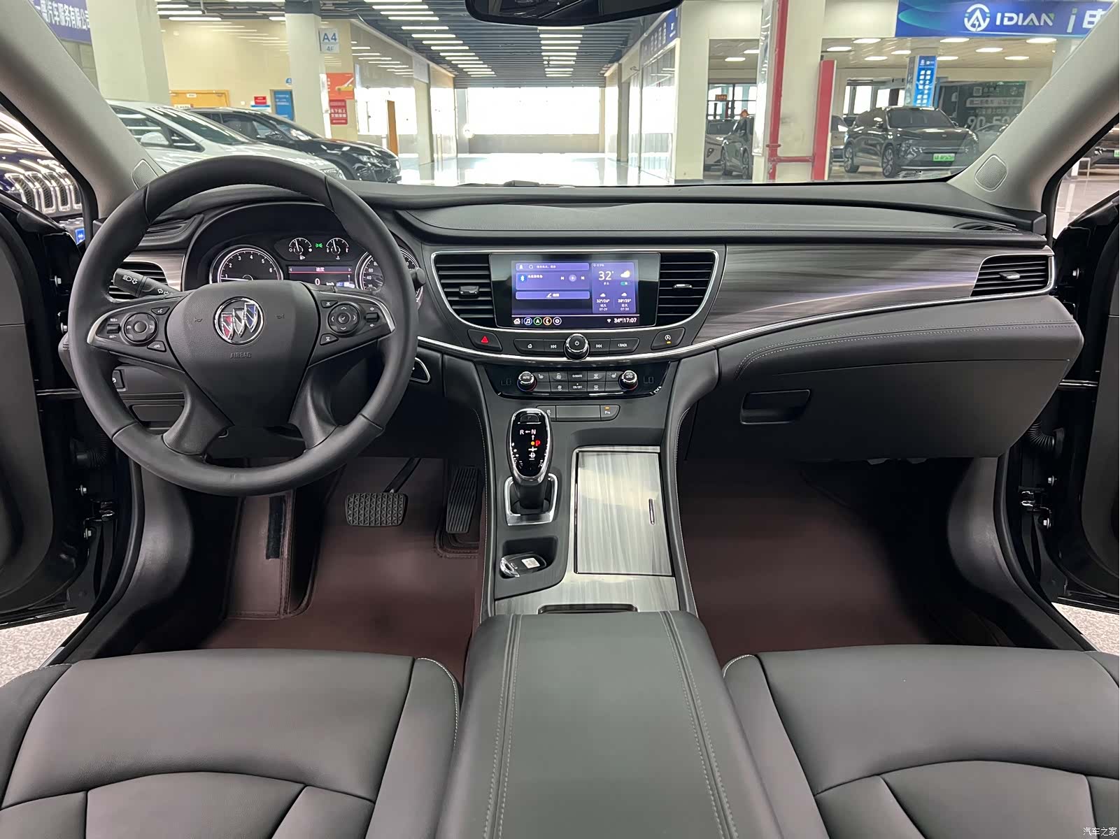 Buick LaCrosse, 2022 6