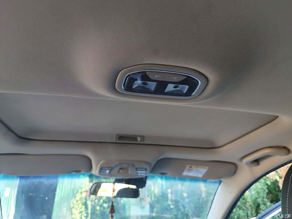 Geely Emgrand, 2018 14