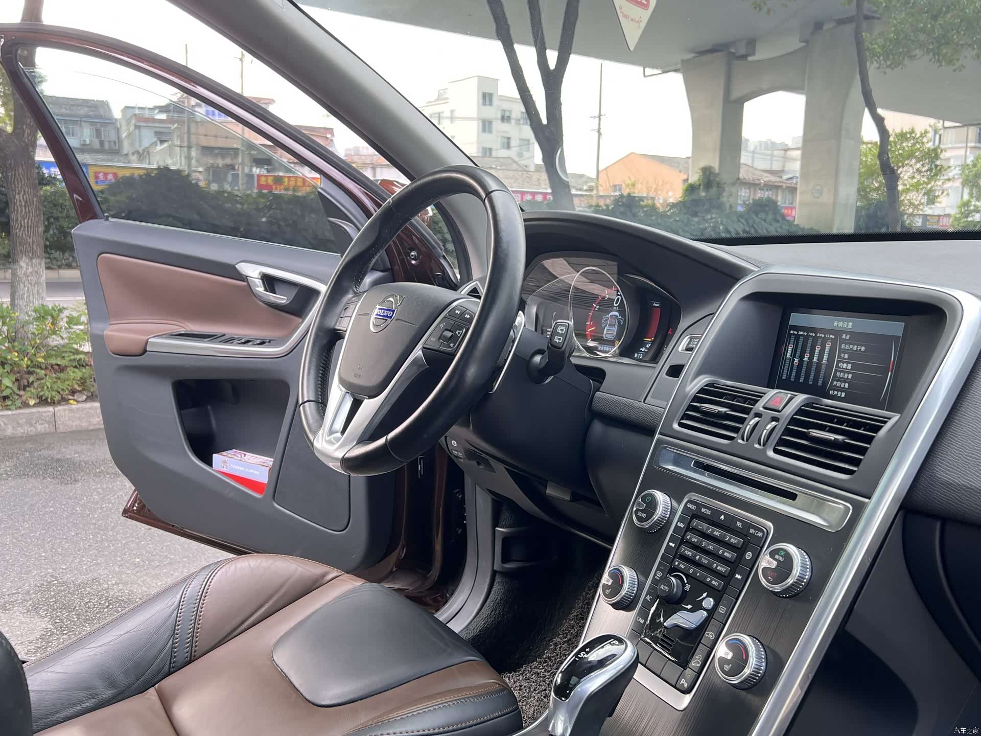 Volvo XC60, 2014 21