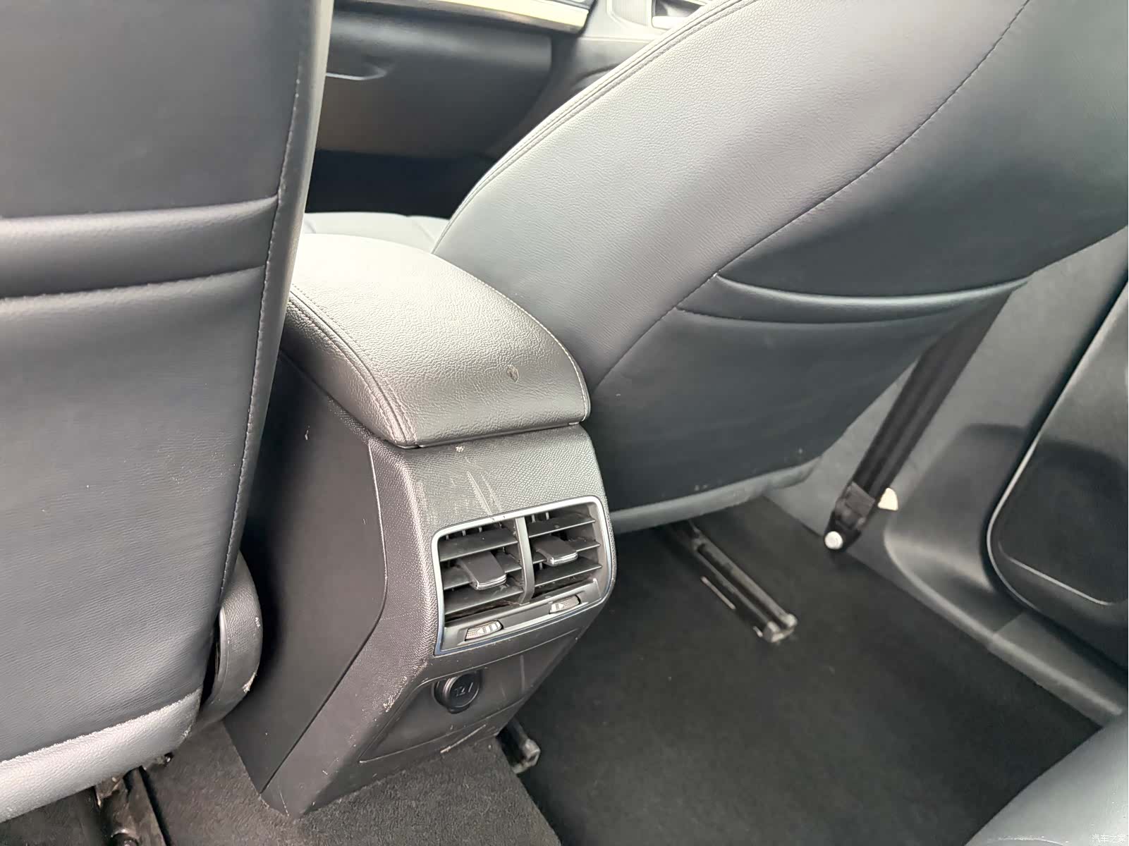 Peugeot 408, 2017 10