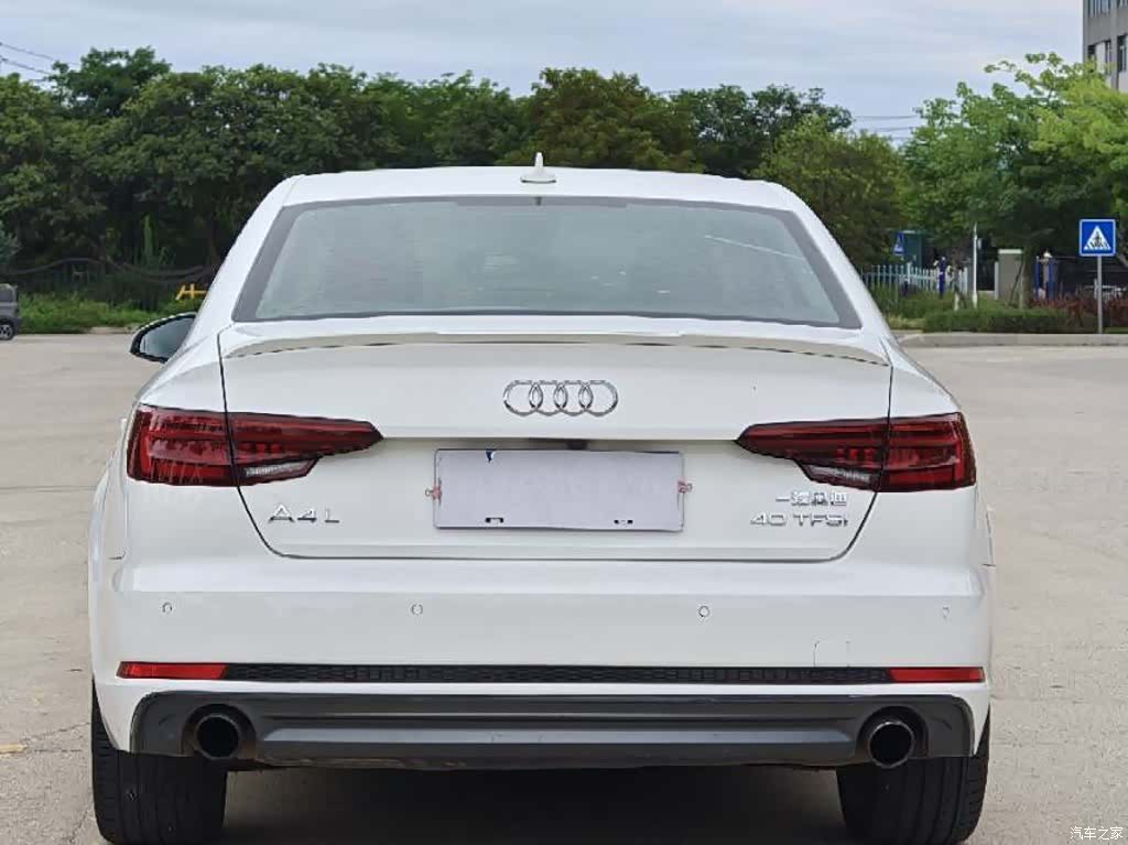 Audi A4L, 2018 6