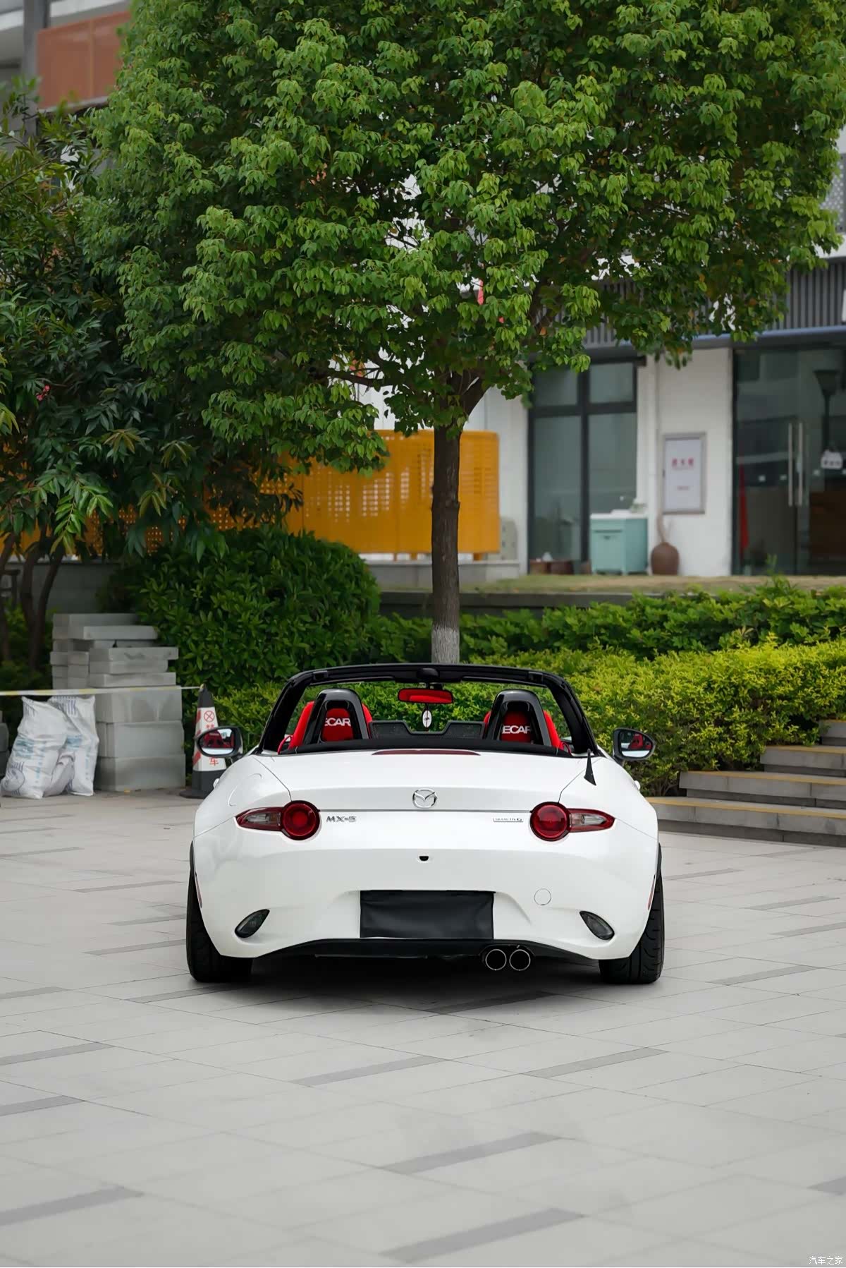 Mazda MX-5, 2023 3