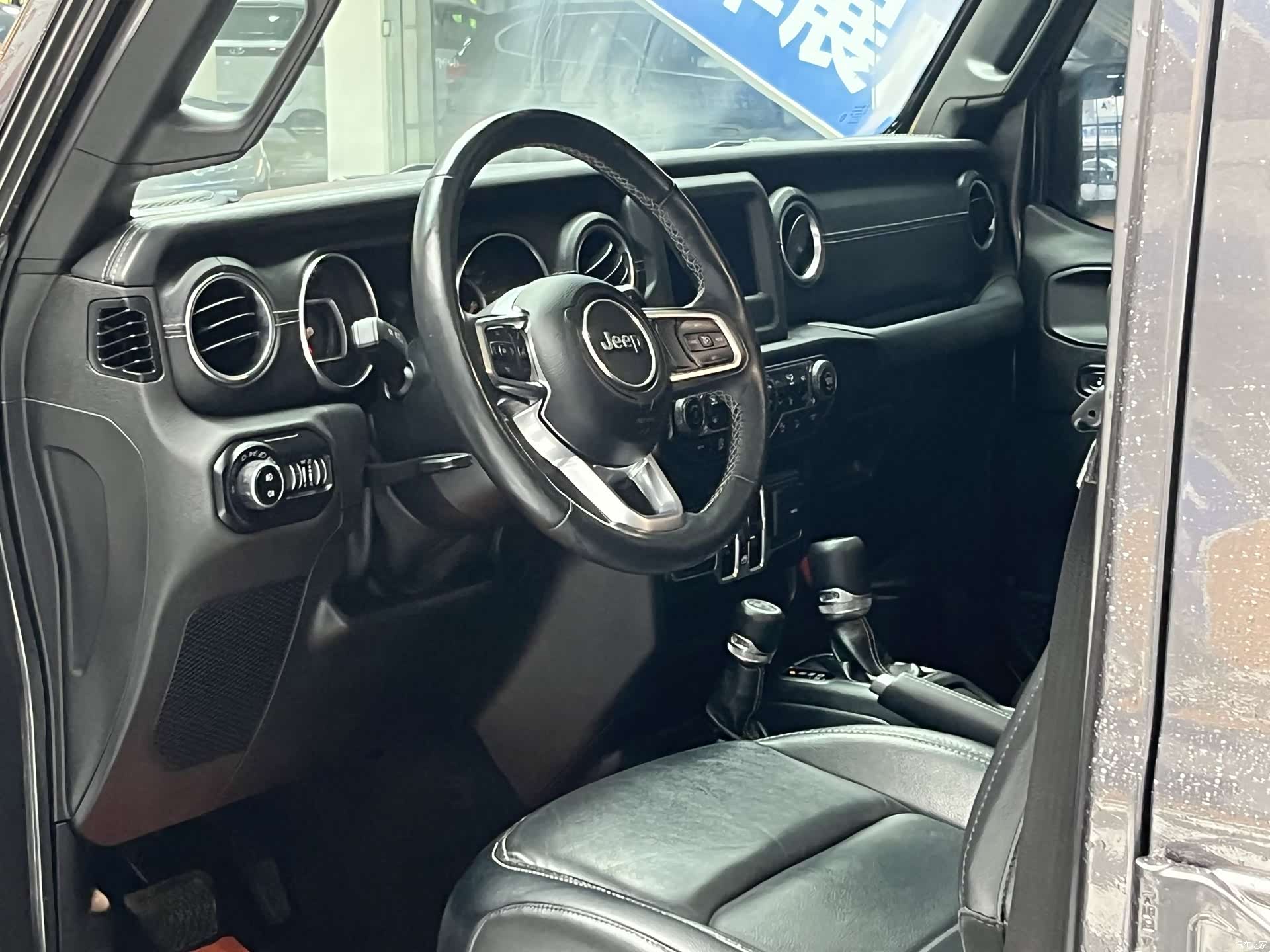 Jeep Wrangler, 2019 7