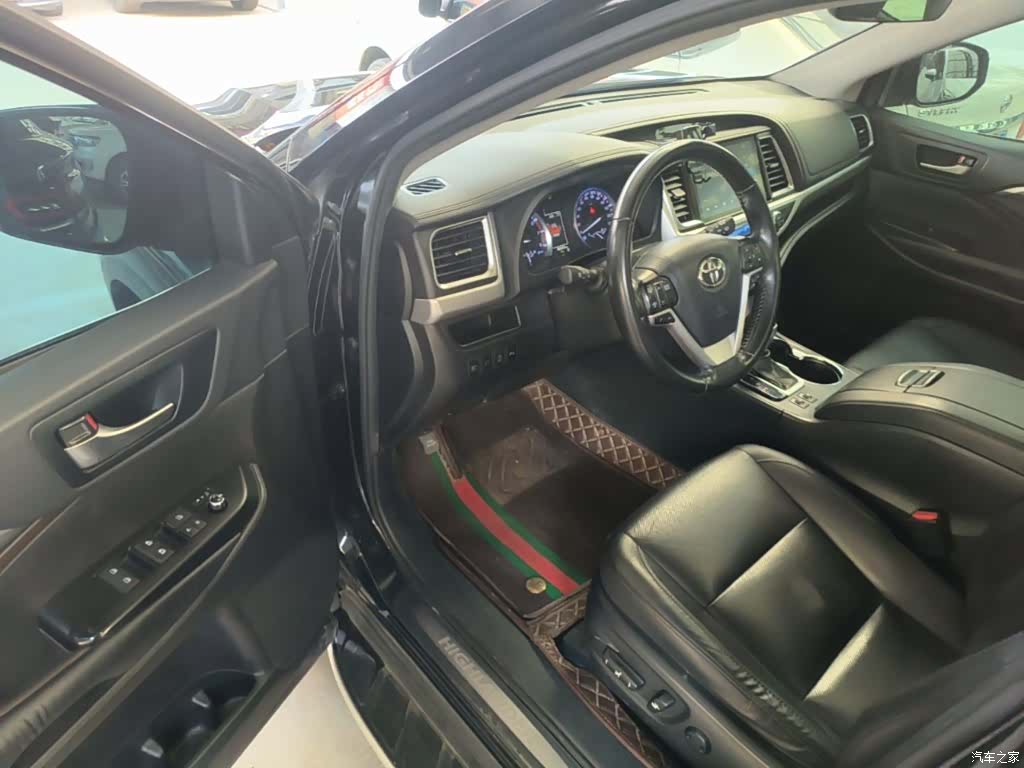 Toyota Highlander, 2022 12