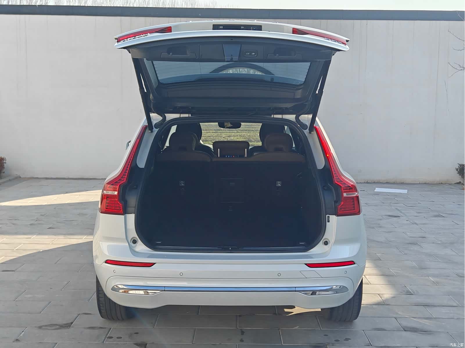 Volvo XC60, 2022 24