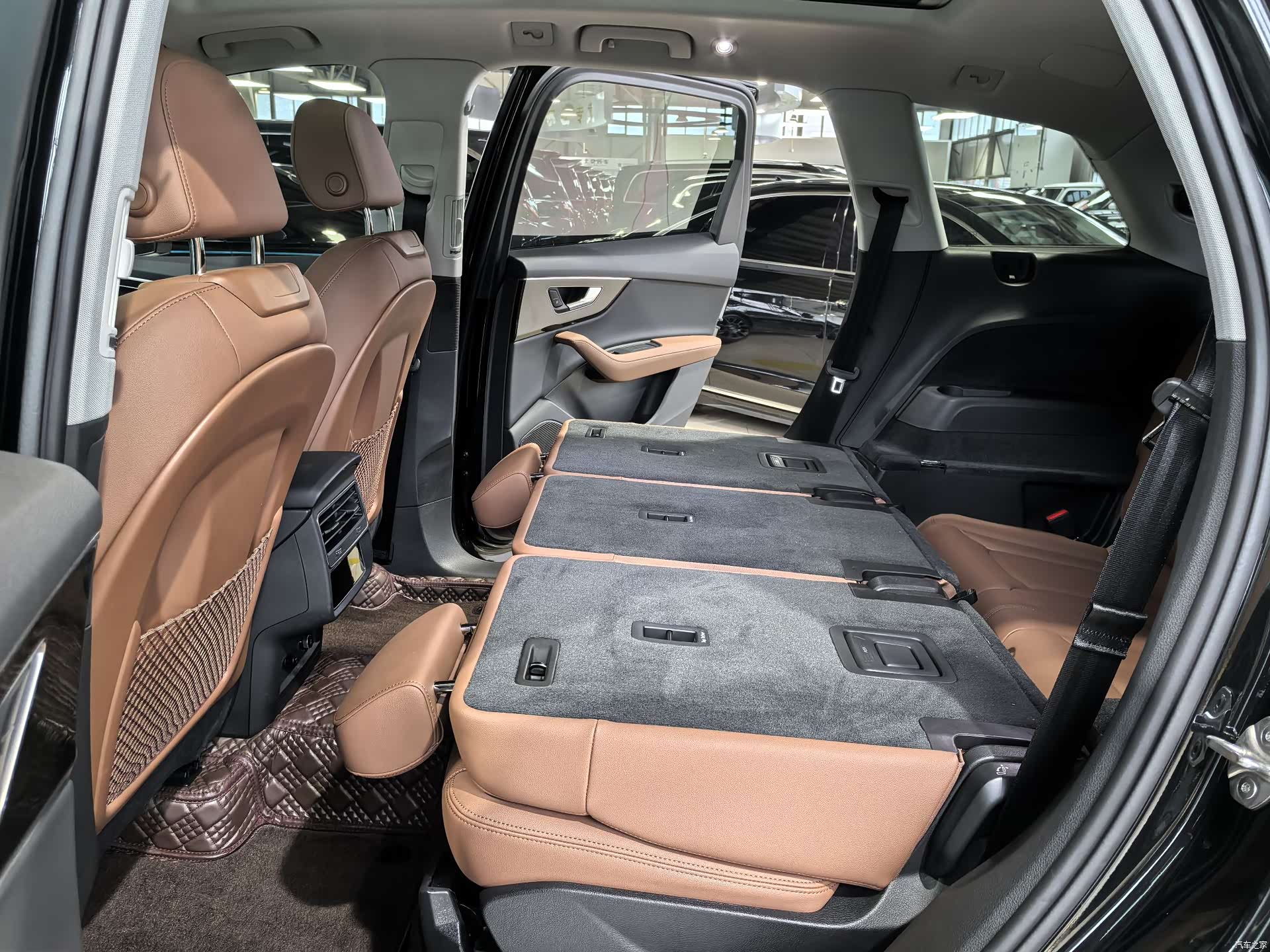 Audi Q7, 2023 17