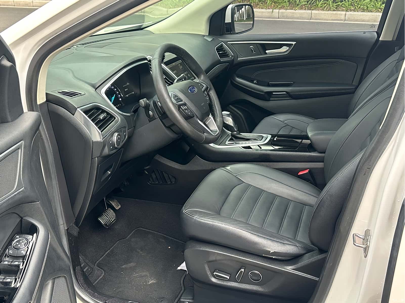 Ford Edge, 2015 3