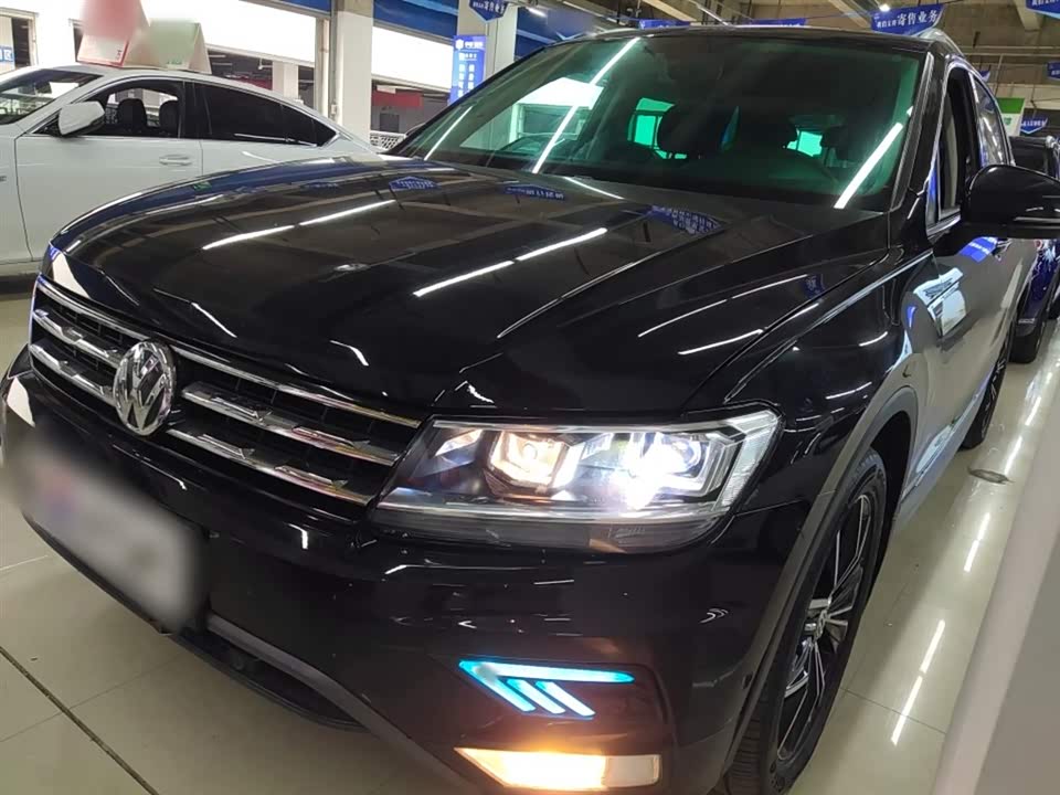 Volkswagen Tiguan L