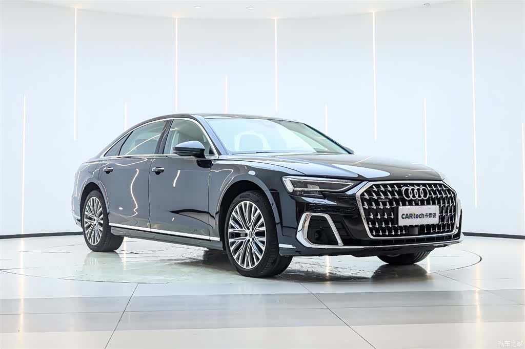 Audi A8L, 2023 2