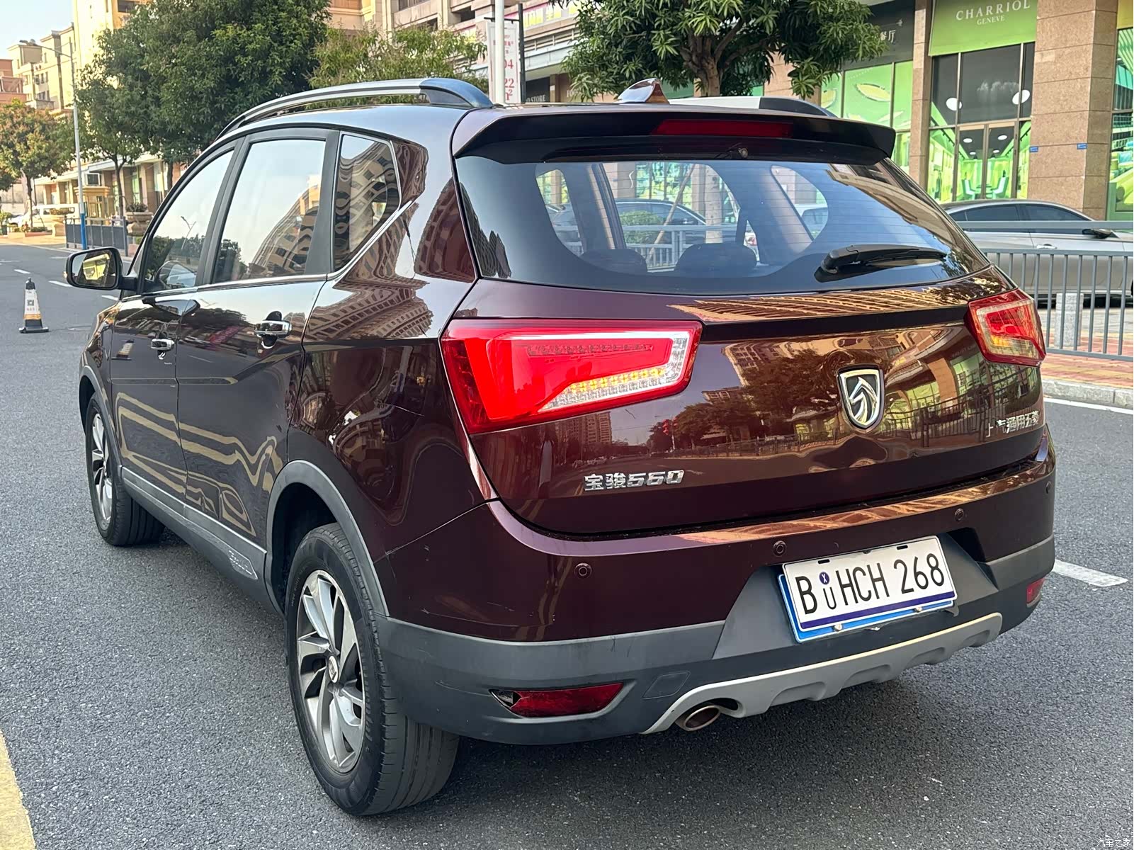 Wuling 560, 2016 6