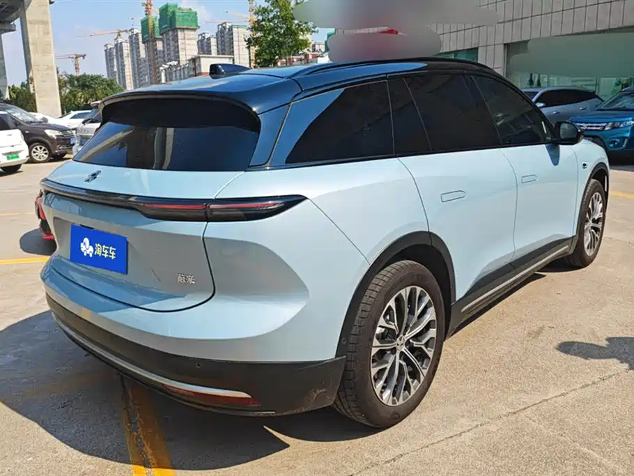 NIO ES6