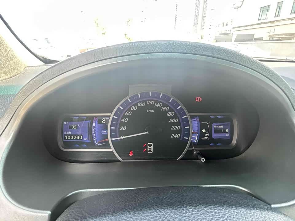 BYD S6