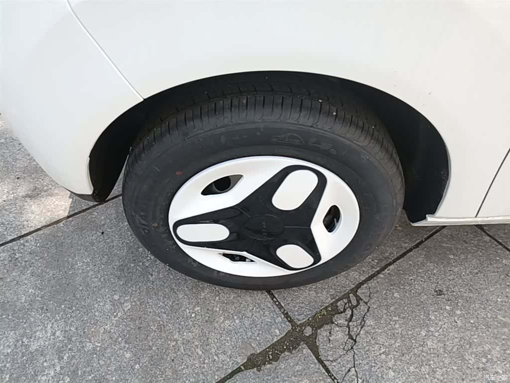 Geely Panda, 2026 23