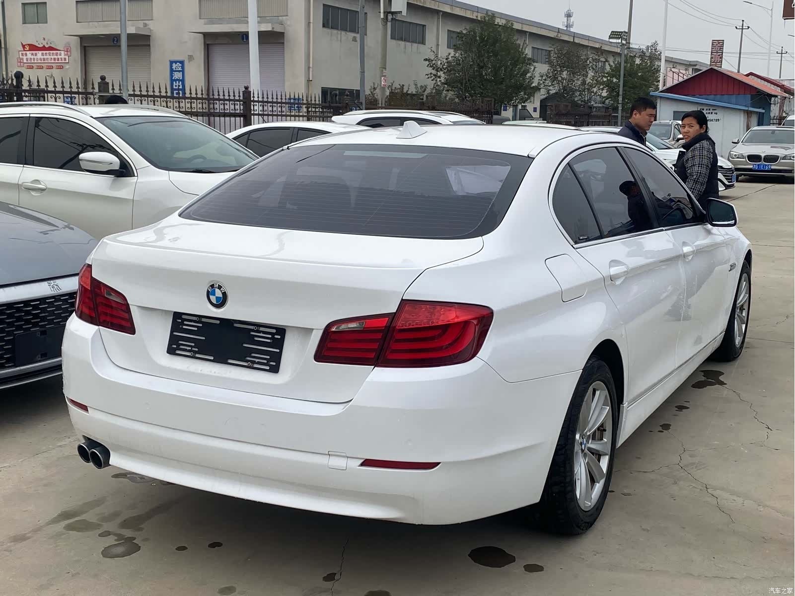 BMW 5 Series, 2012 16