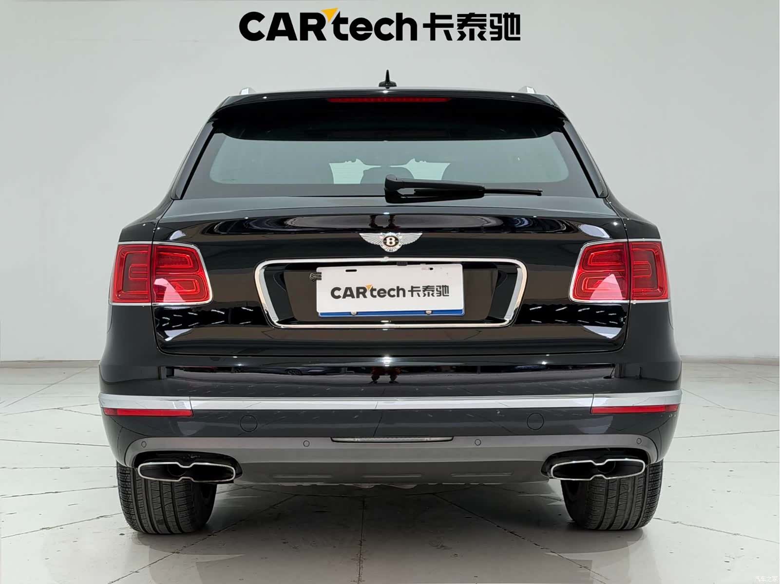 Bentley Bentayga, 2019 9