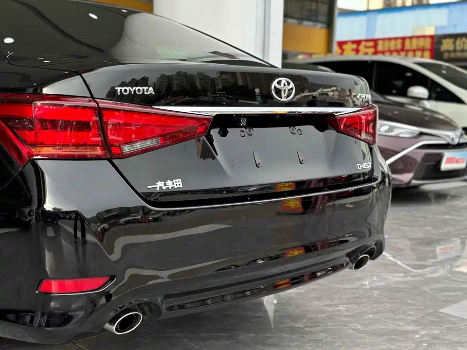 Toyota crown Toyota crown