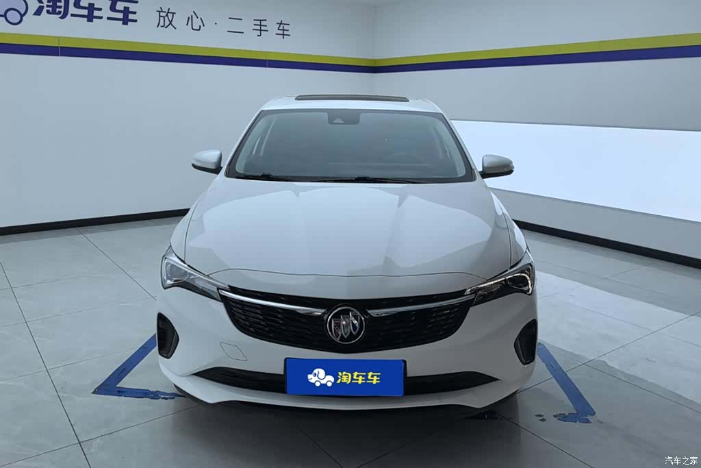 Buick Verano, 2022 2