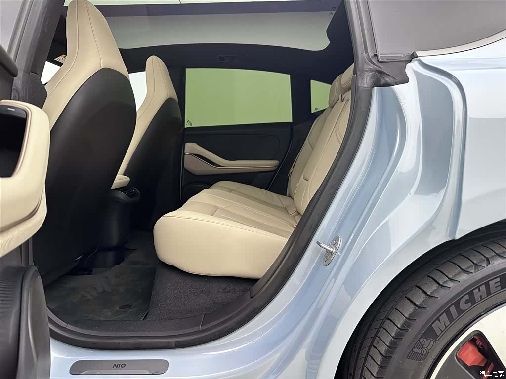 NIO ET5, 2023 7