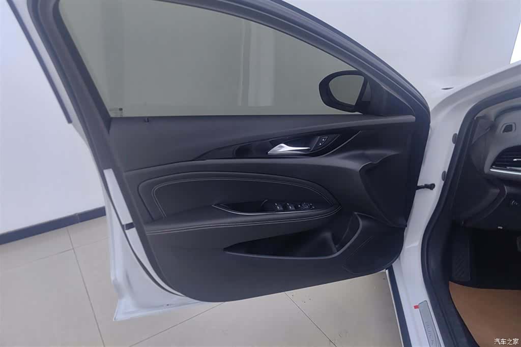 Buick Regal, 2025 7