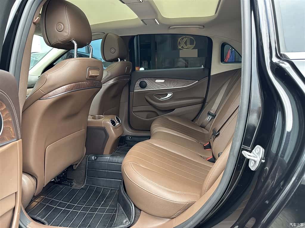 Mercedes-Benz E-Class, 2020 7