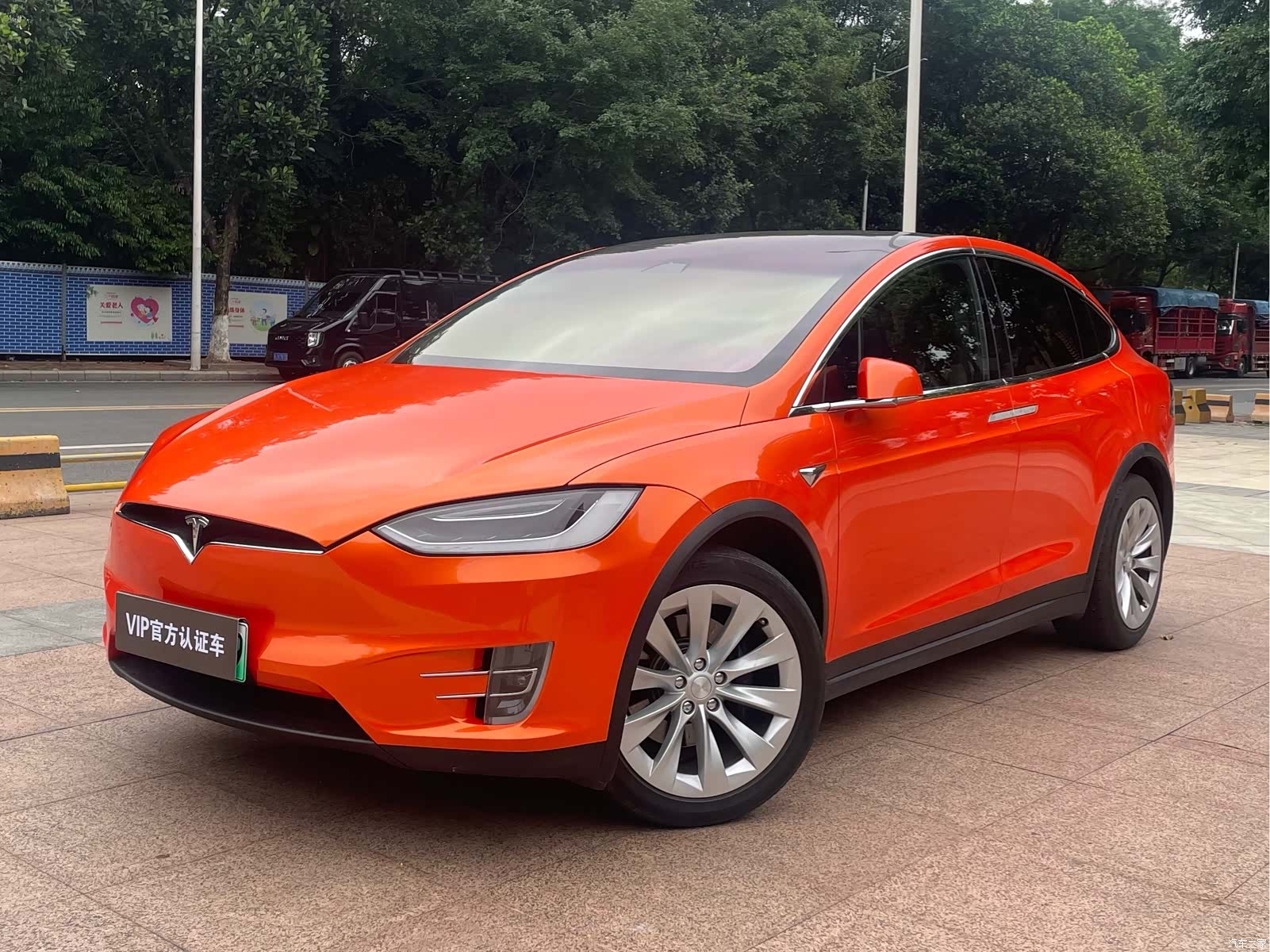 Tesla Model X, 2019 1