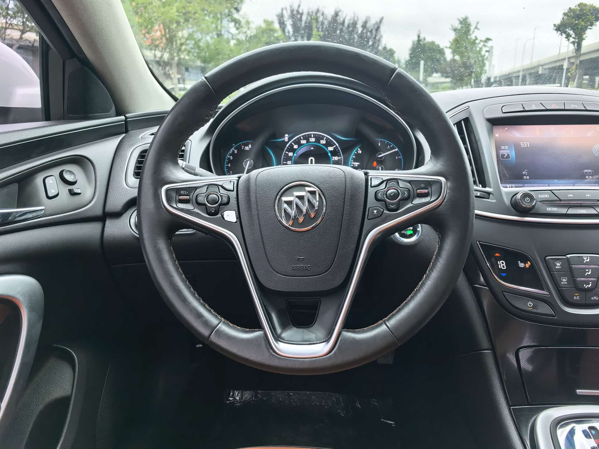 Buick Regal, 2015 10