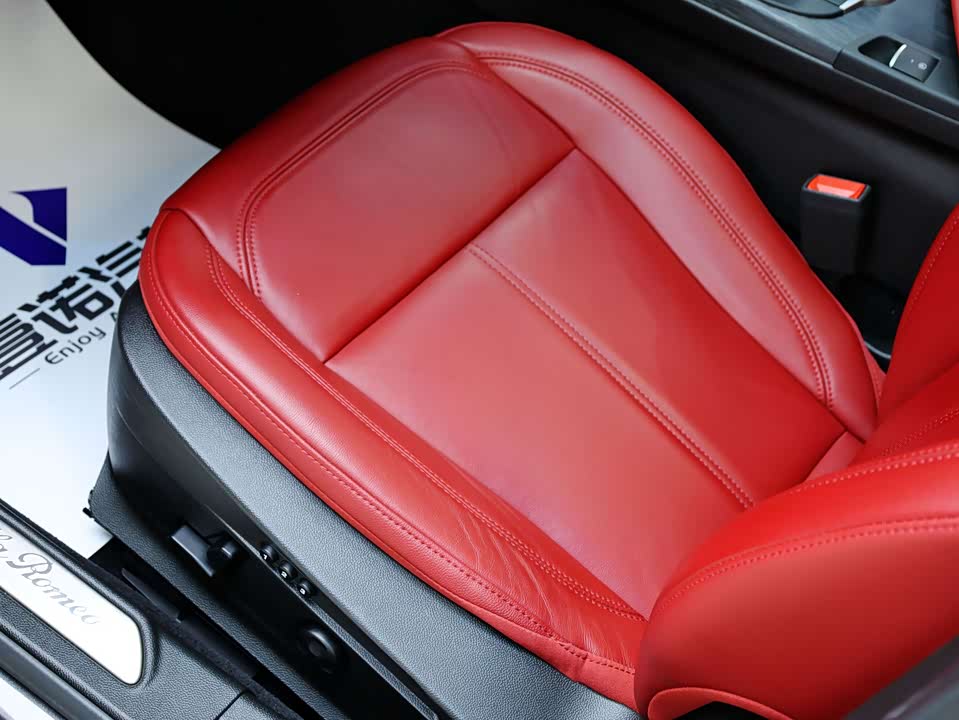 Alfa Romeo Giulia Alfa Romeo Giulia