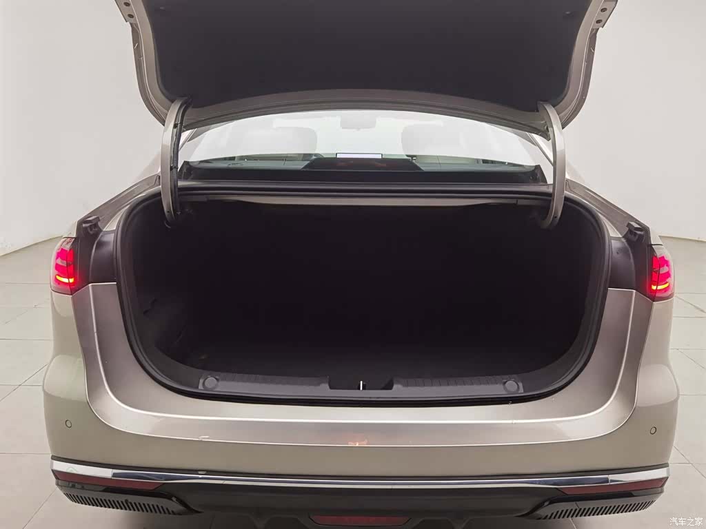Geely 6, 2025 16