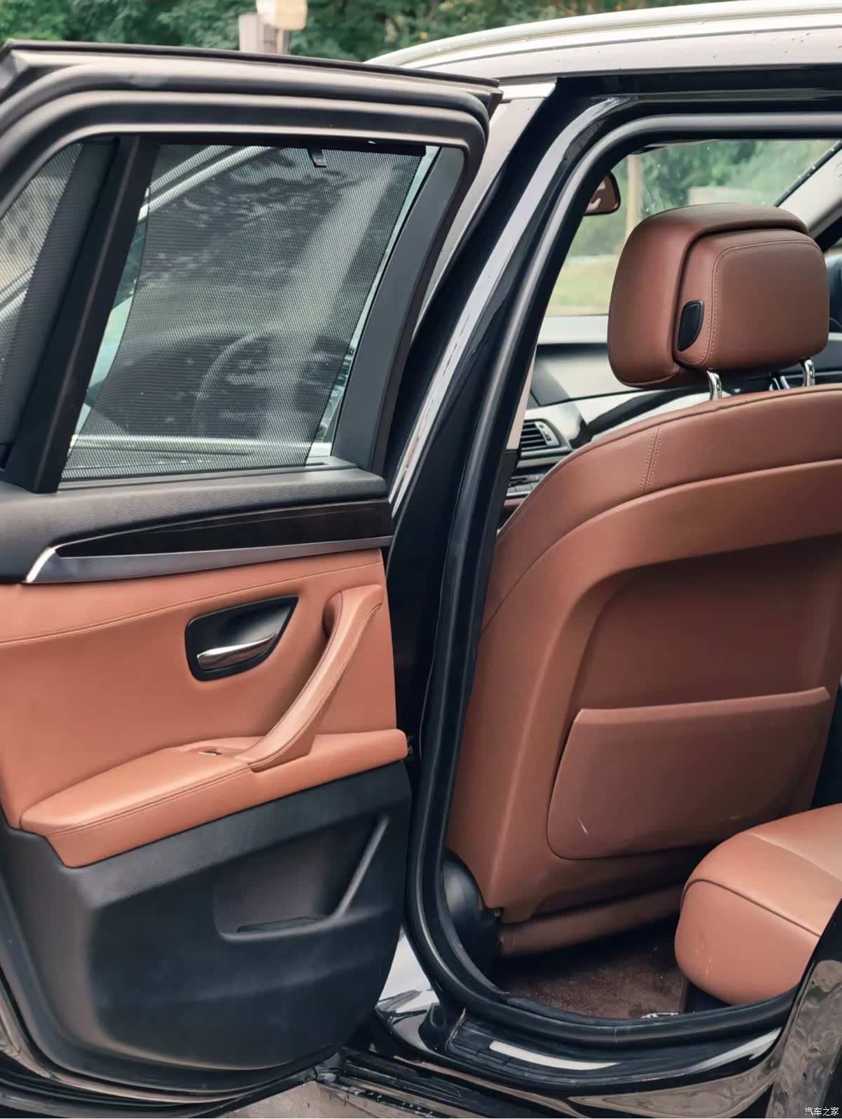 BMW 5 Series, 2012 8