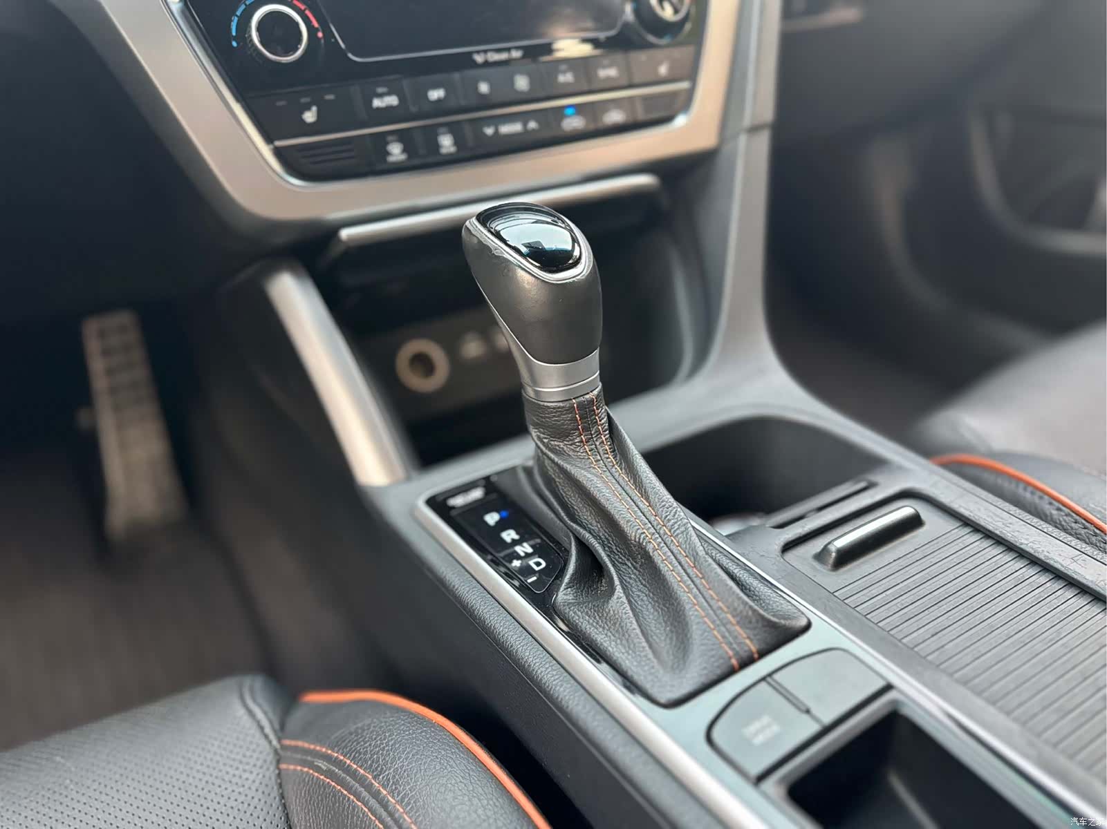 Hyundai Sonata, 2015 10