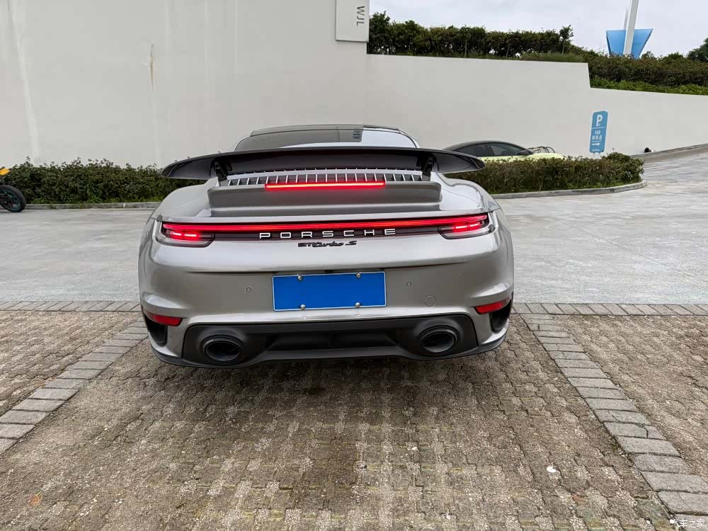 Porsche 911, 2022 9