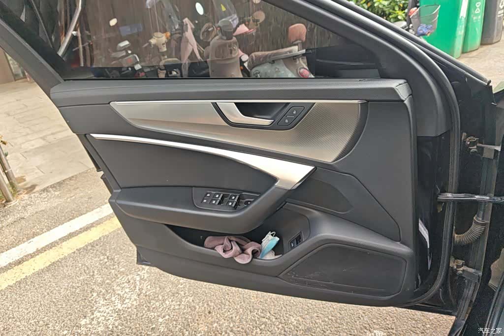 Audi A6L, 2022 7