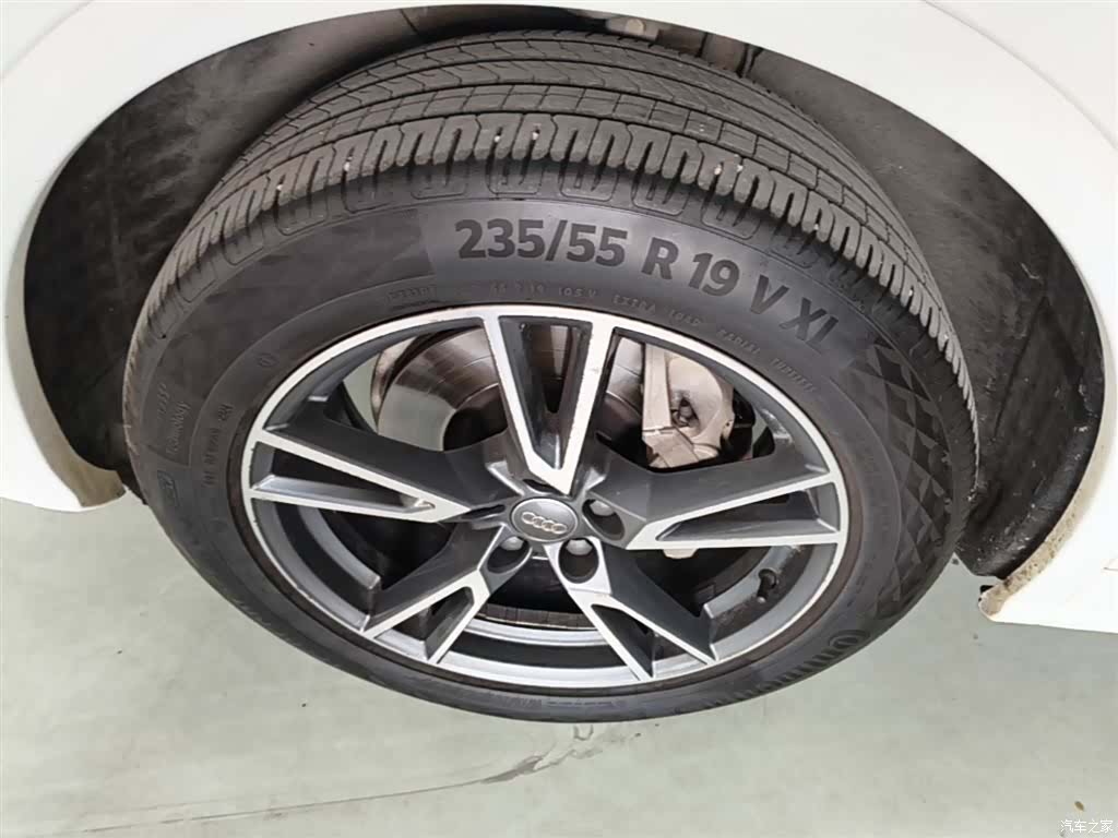 Audi Q5L, 2019 23