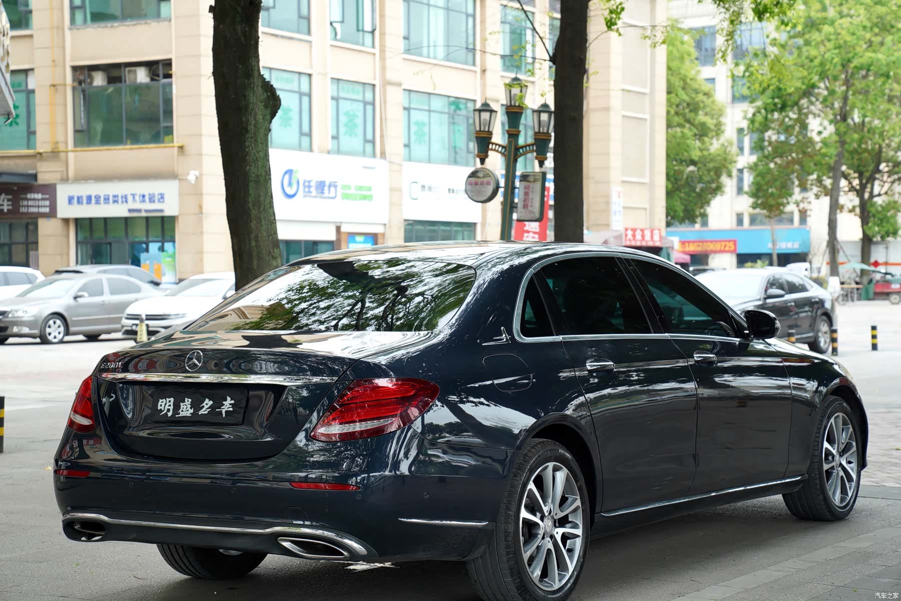 Mercedes-Benz E-Class, 2016 18