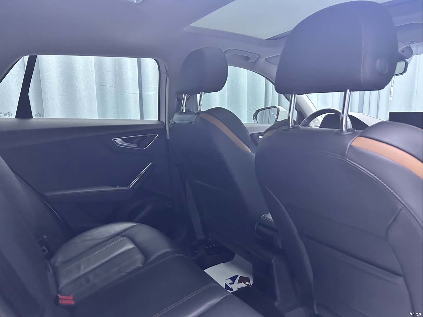 Audi Q2L, 2022 16