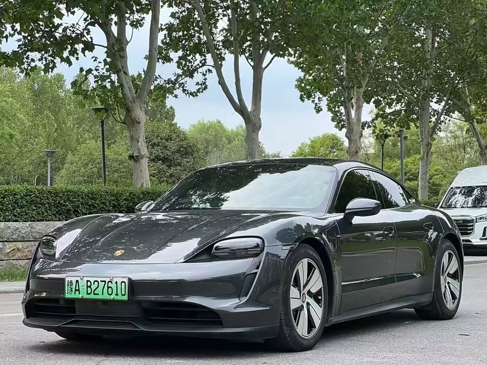 Porsche Taycan