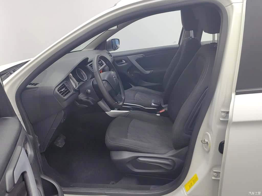 Citroen C3-XR, 2016 10
