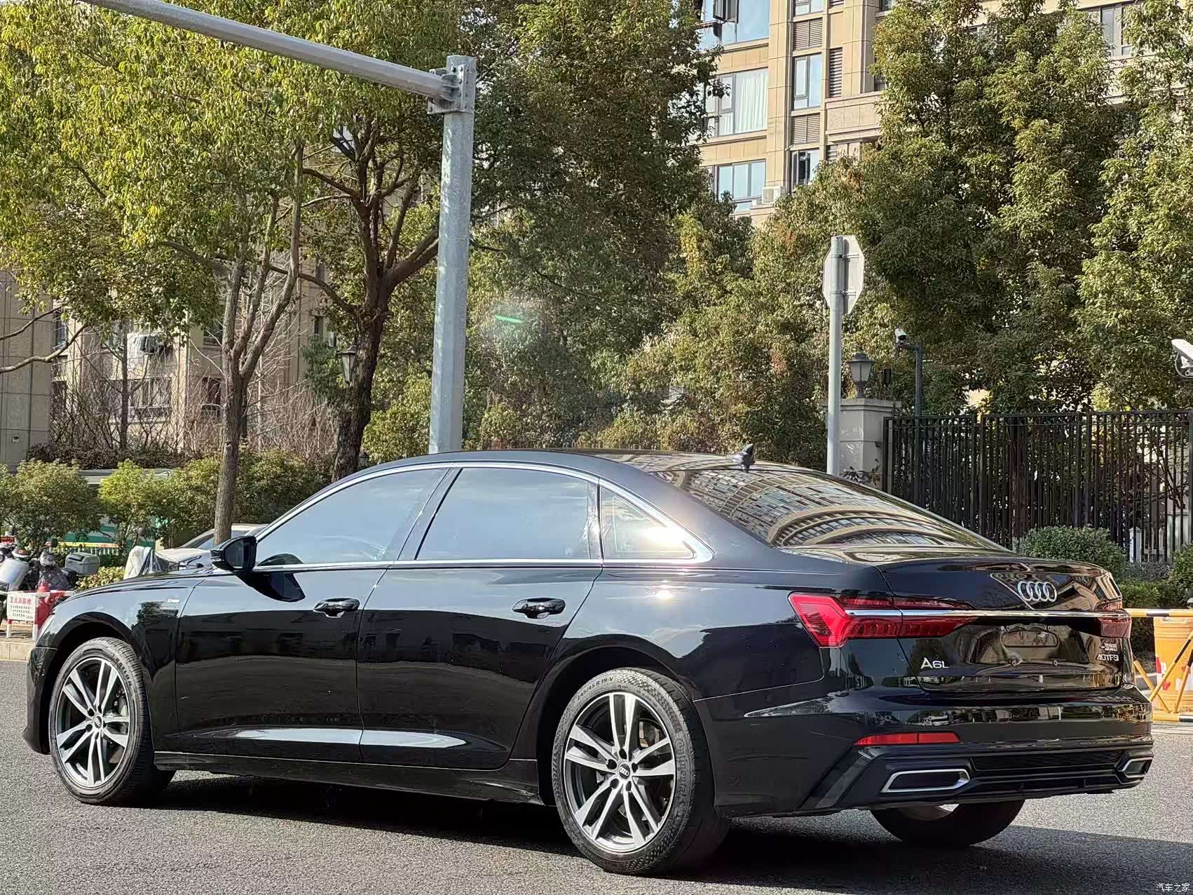 Audi A6L, 2022 6