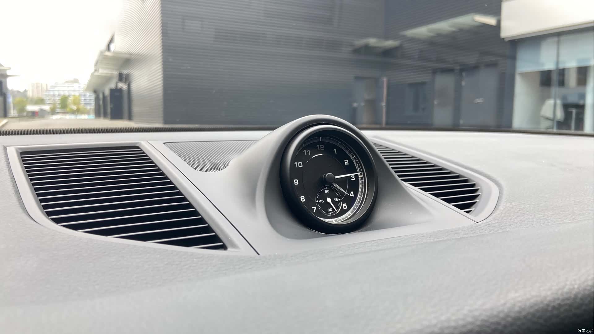 Porsche Macan, 2023 7