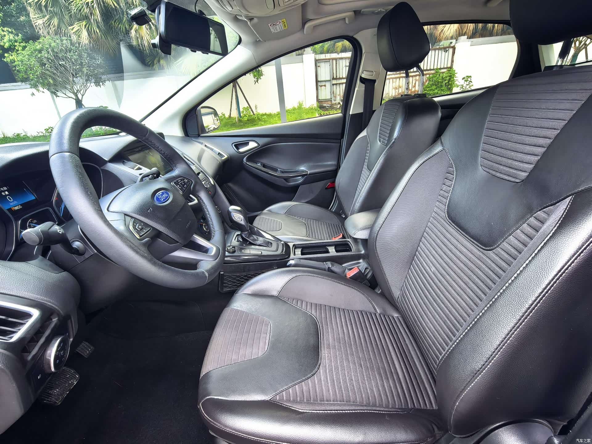 Ford Focus, 2016 все фото
