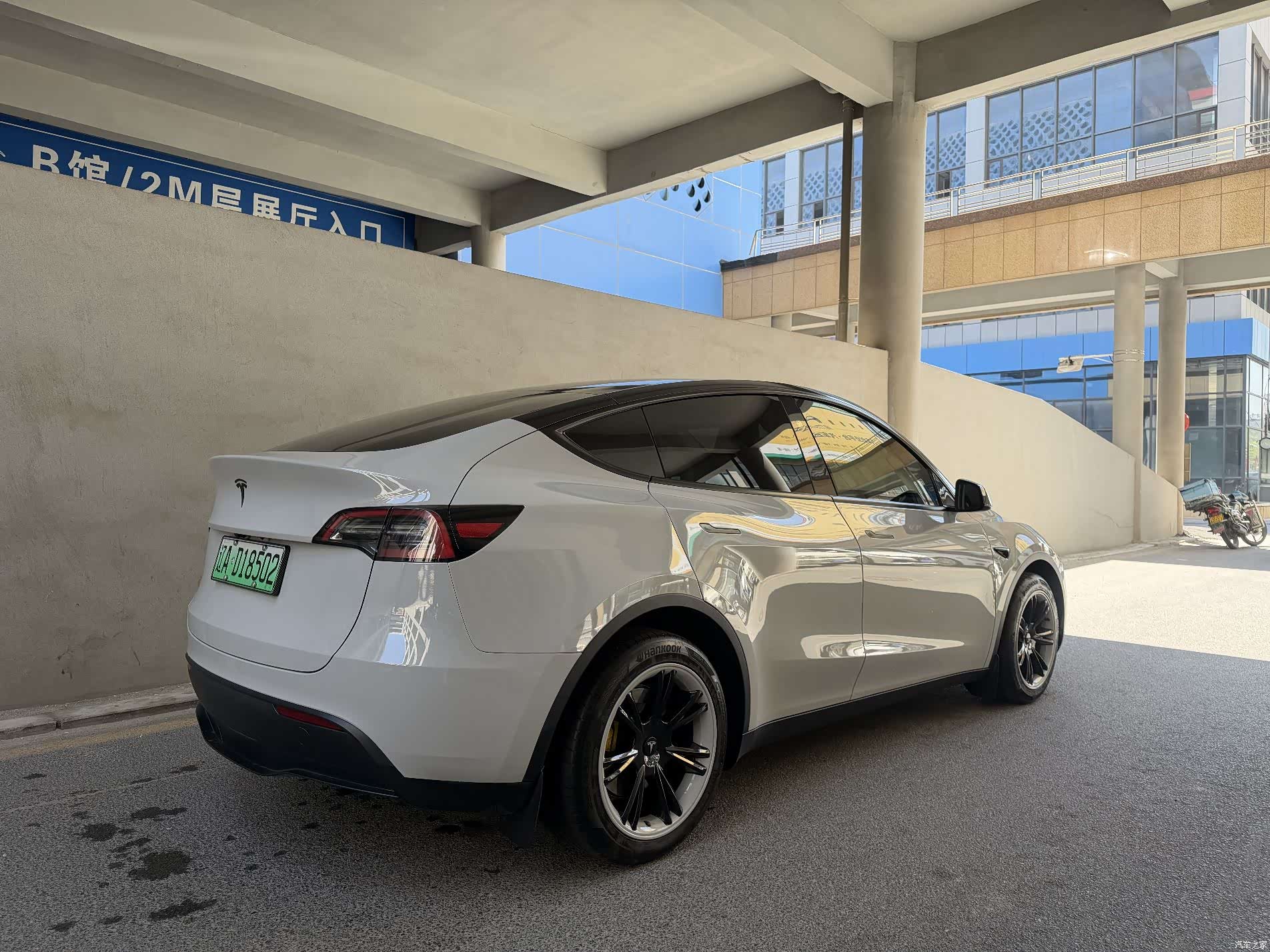 Tesla Model Y, 2024 4
